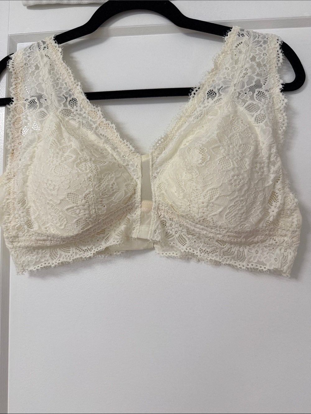 aerie Lace Front-Closure Bralette - Cream